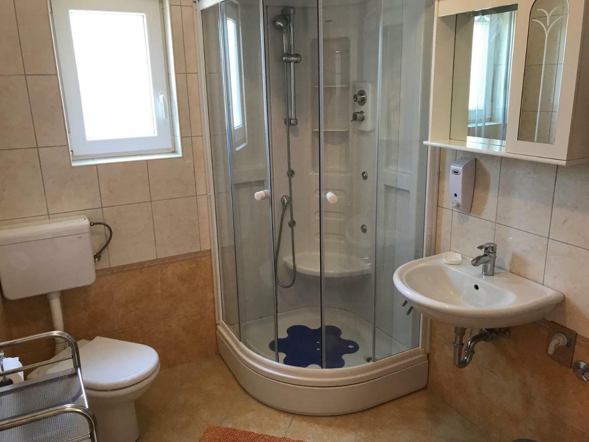 Apartmani Marija Klimno B Dış mekan fotoğraf