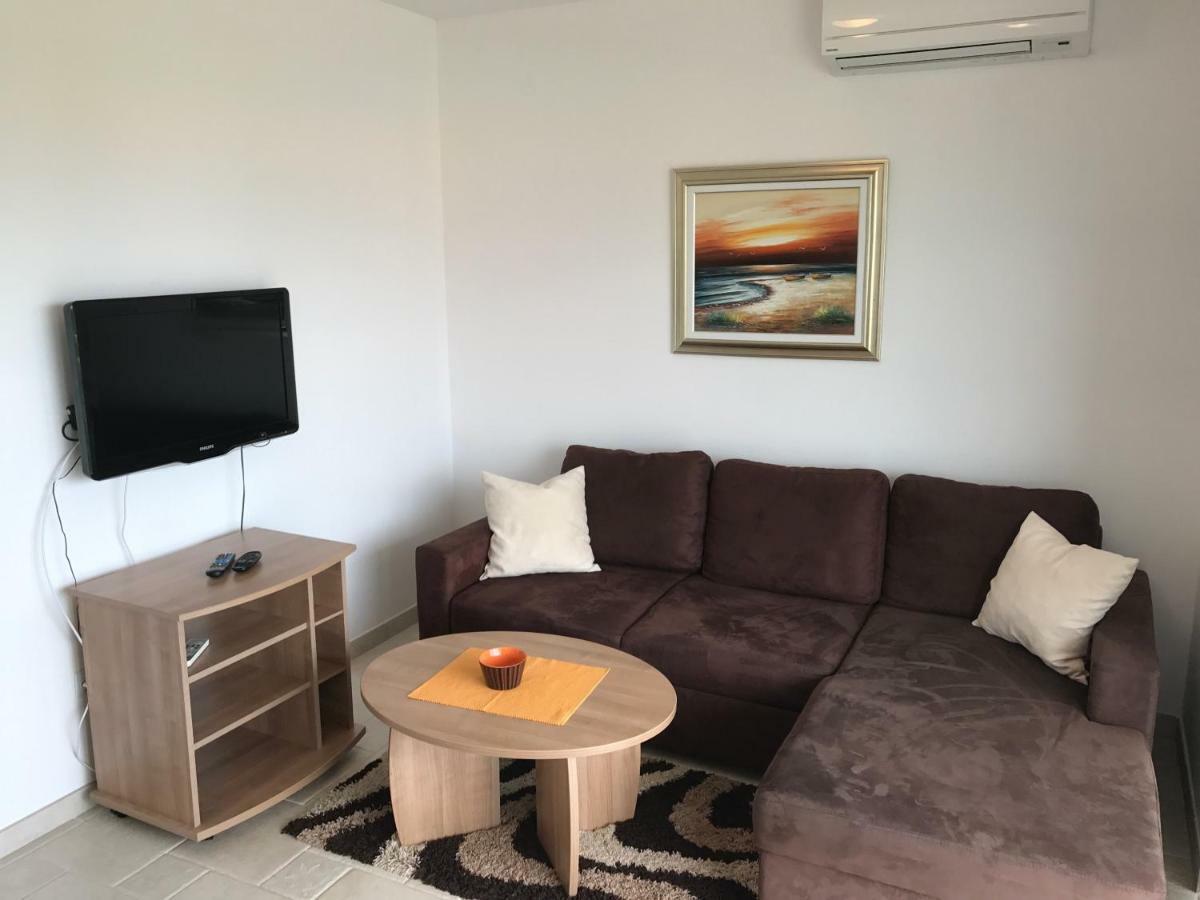 Apartmani Marija Klimno B Dış mekan fotoğraf