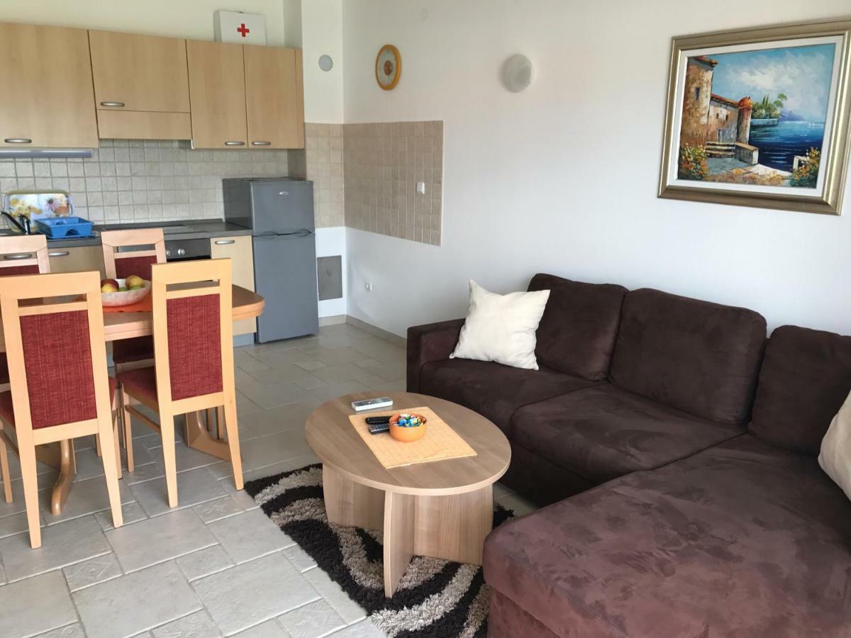 Apartmani Marija Klimno B Dış mekan fotoğraf